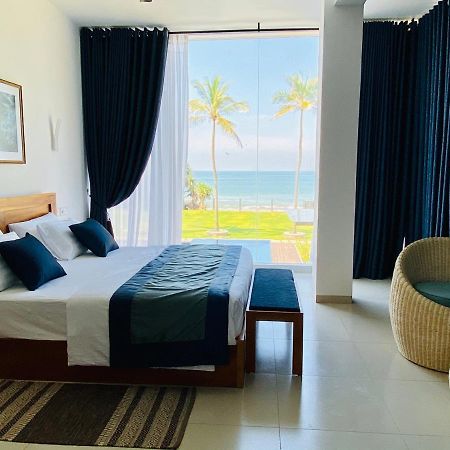 Hotel The Lighthouse Negombo Exterior foto