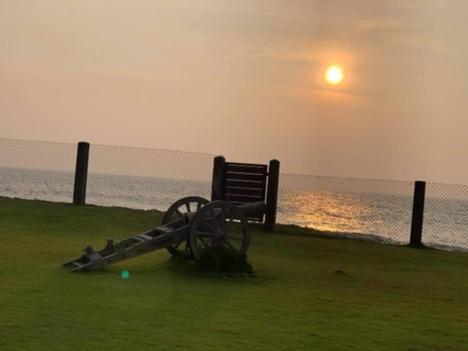 Hotel The Lighthouse Negombo Exterior foto