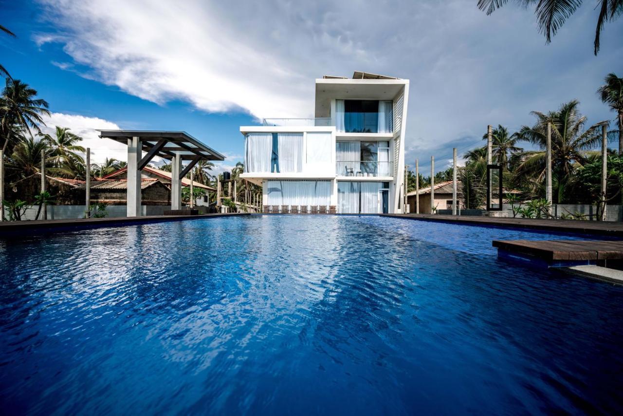 Hotel The Lighthouse Negombo Exterior foto